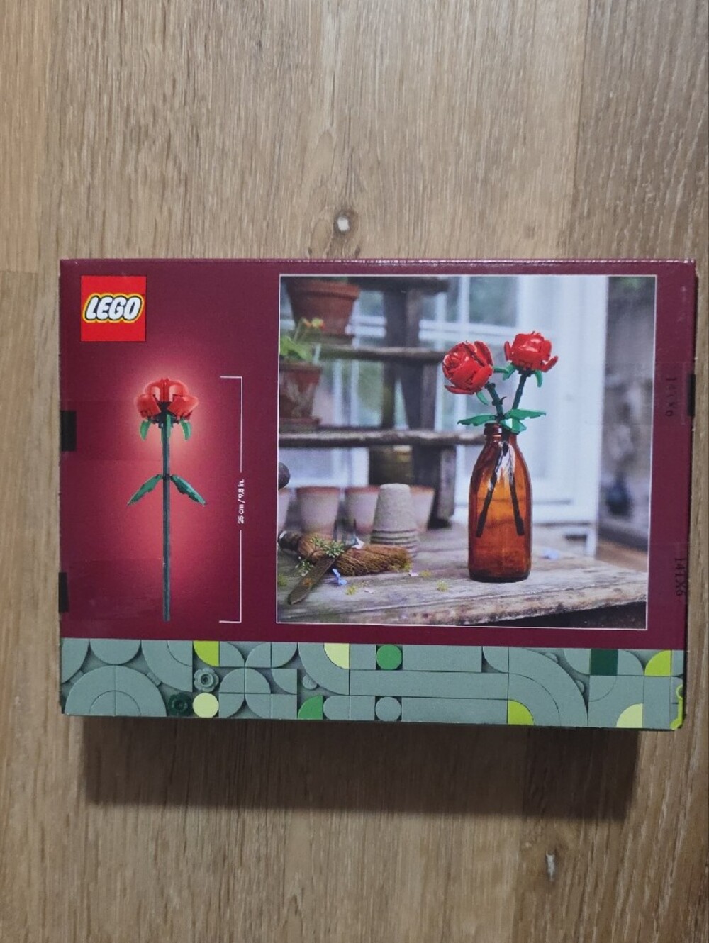 LEGO Roses Botanical Collection Building Set 40460 - Picture 2 of 4